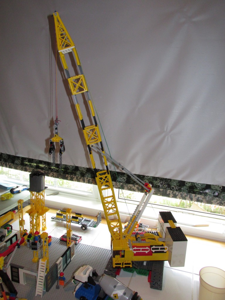 Aflede Farmakologi excentrisk Liebherr Crawler crane finished!(?) – LEGO Engineering